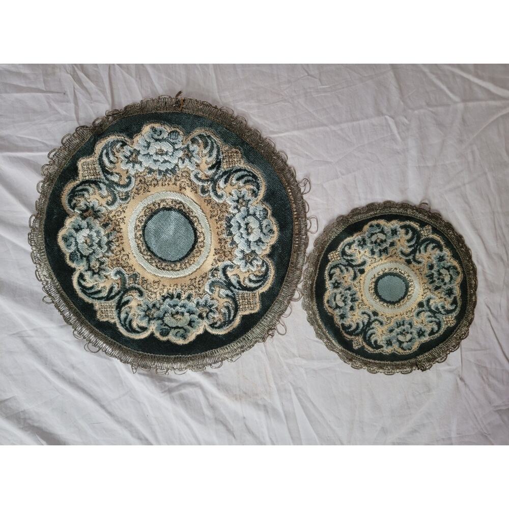 Vintage Wedgewood Floral Round Placemat Belgium Doiley Set of 2 Blue and White